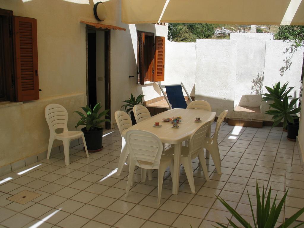 La Torretta Villa Favignana Bilik gambar